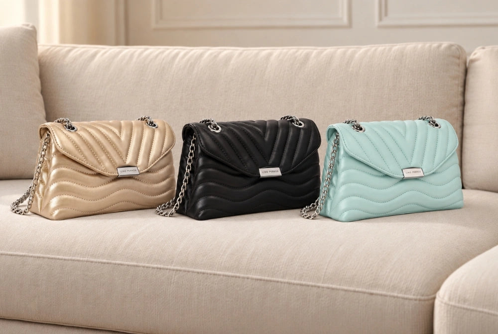 Modern Feminine Essential