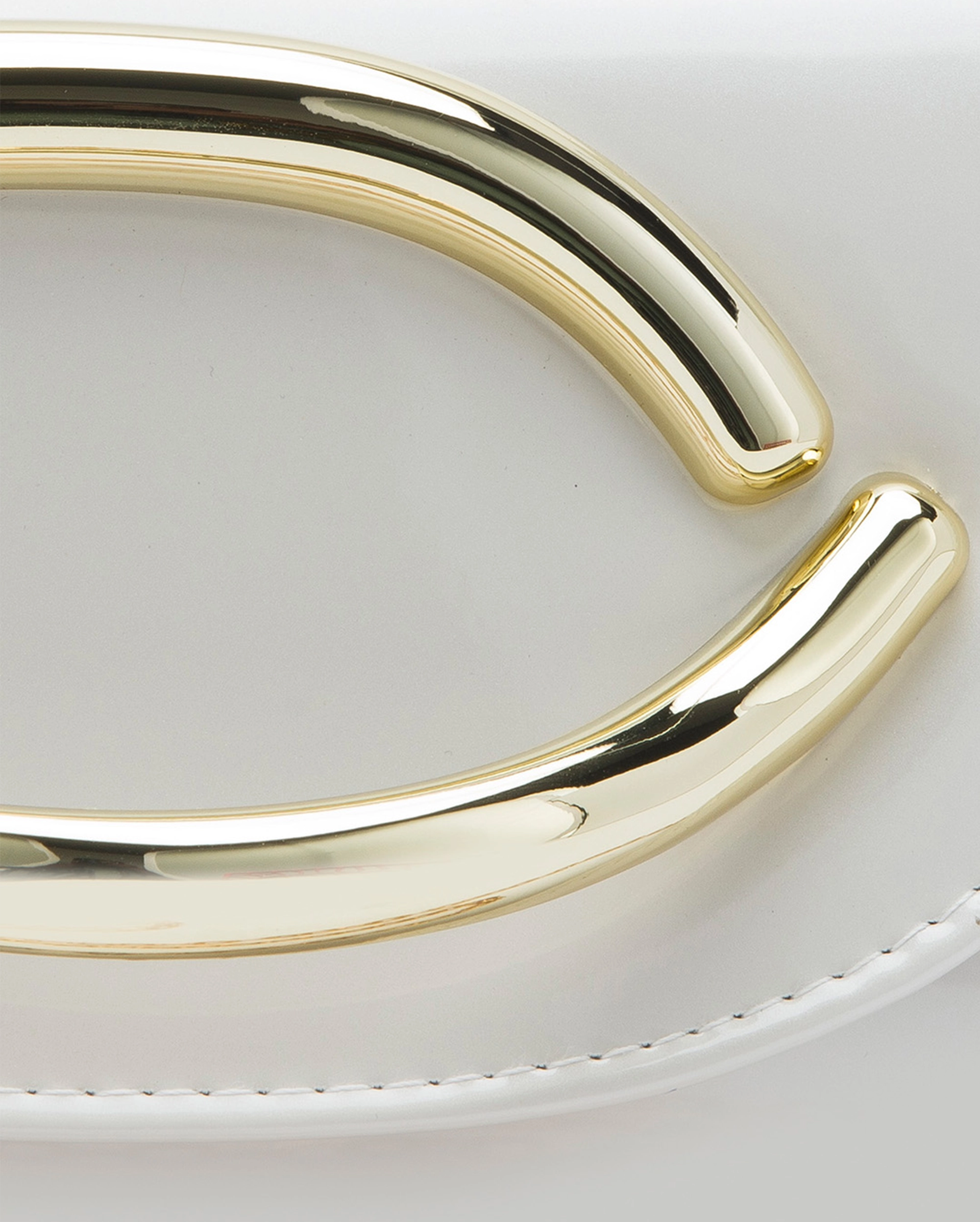 Texas Ellipse Off-White Clutch