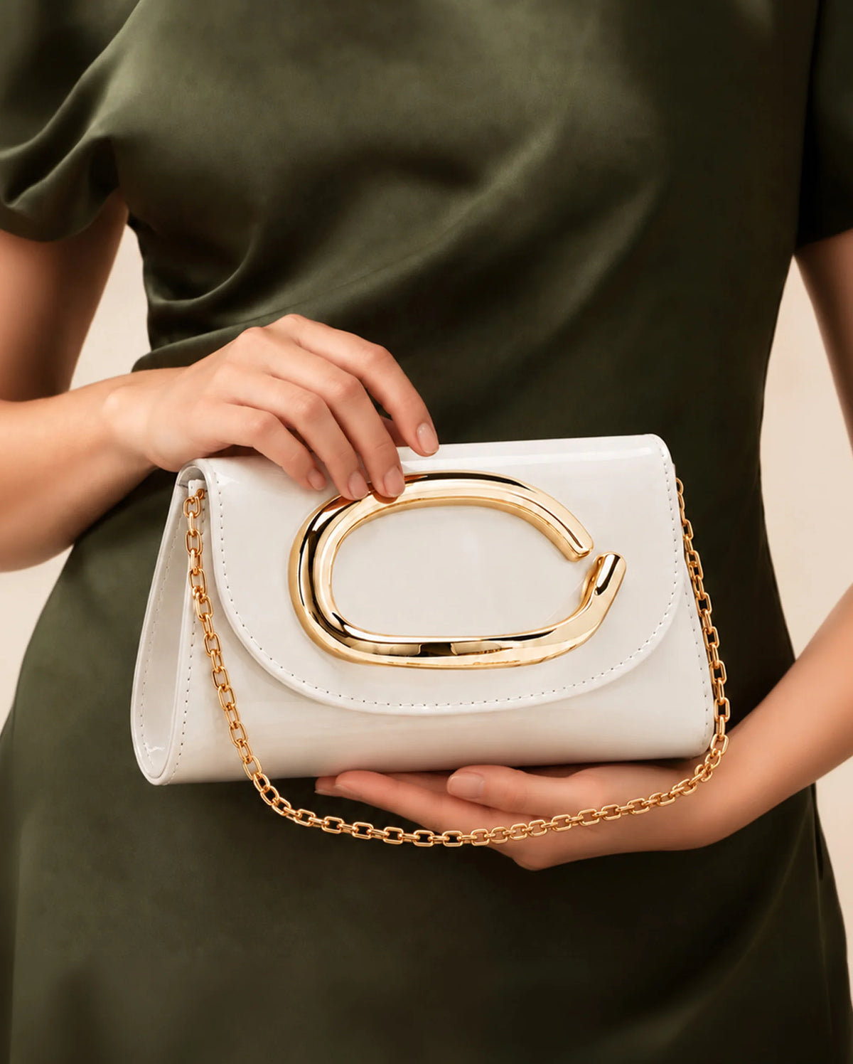 Texas Ellipse Off-White Clutch