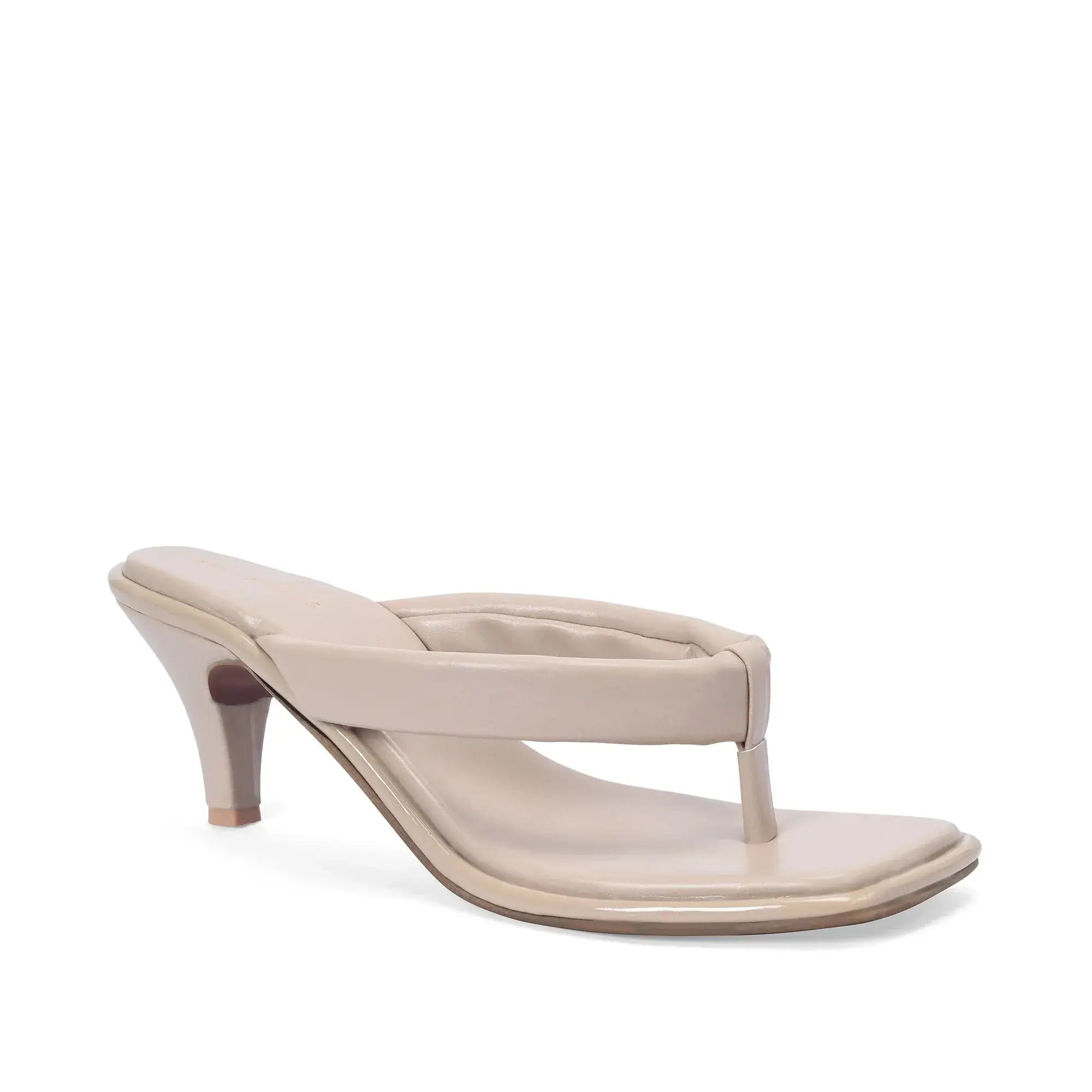Hepburn Comfort Kitten Off White Heels - Lino Perros