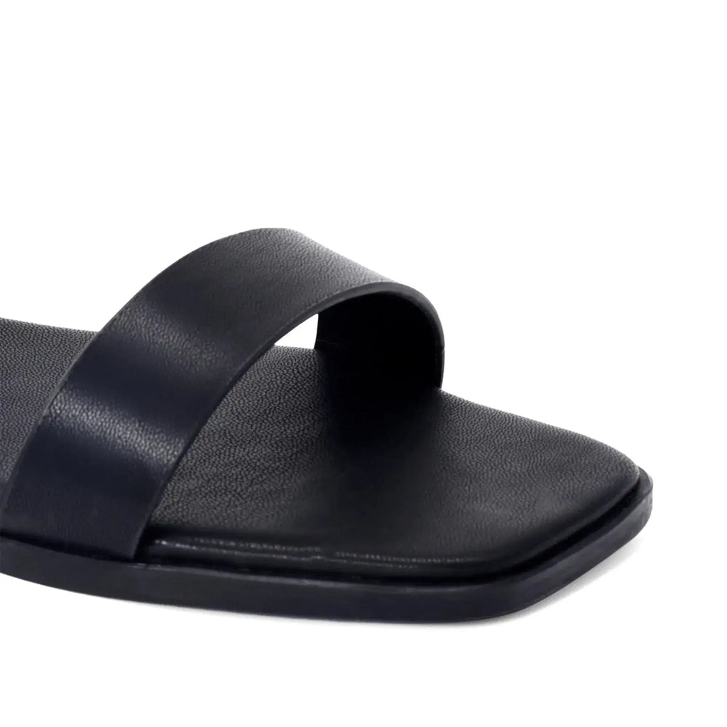 Mary Reliable Black Everyday Flats - Lino Perros