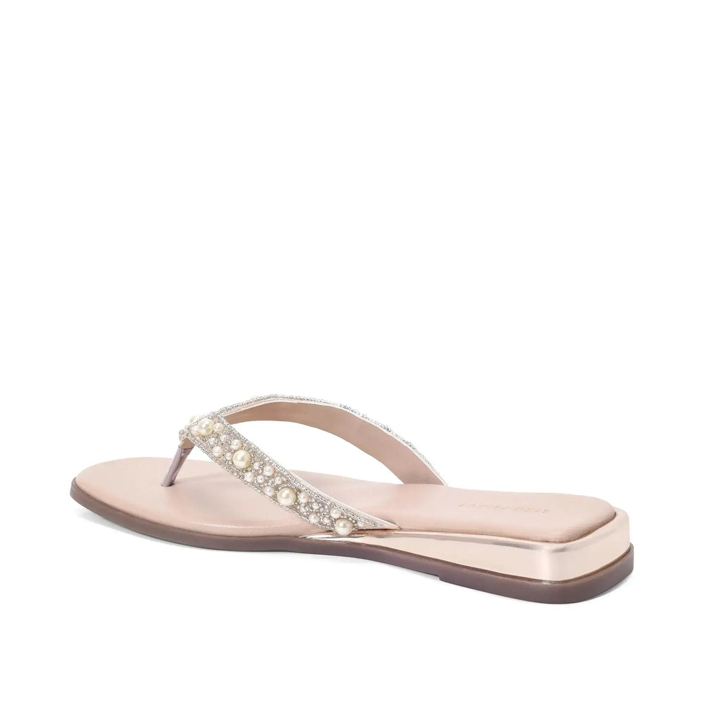 Mary Effortless Elegance Beige Slip-Ons - Lino Perros