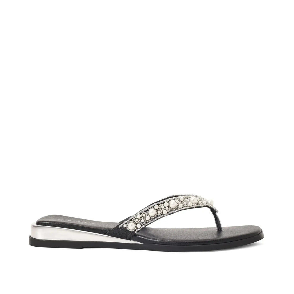 Mary Effortless Elegance Black Slip-Ons - Lino Perros