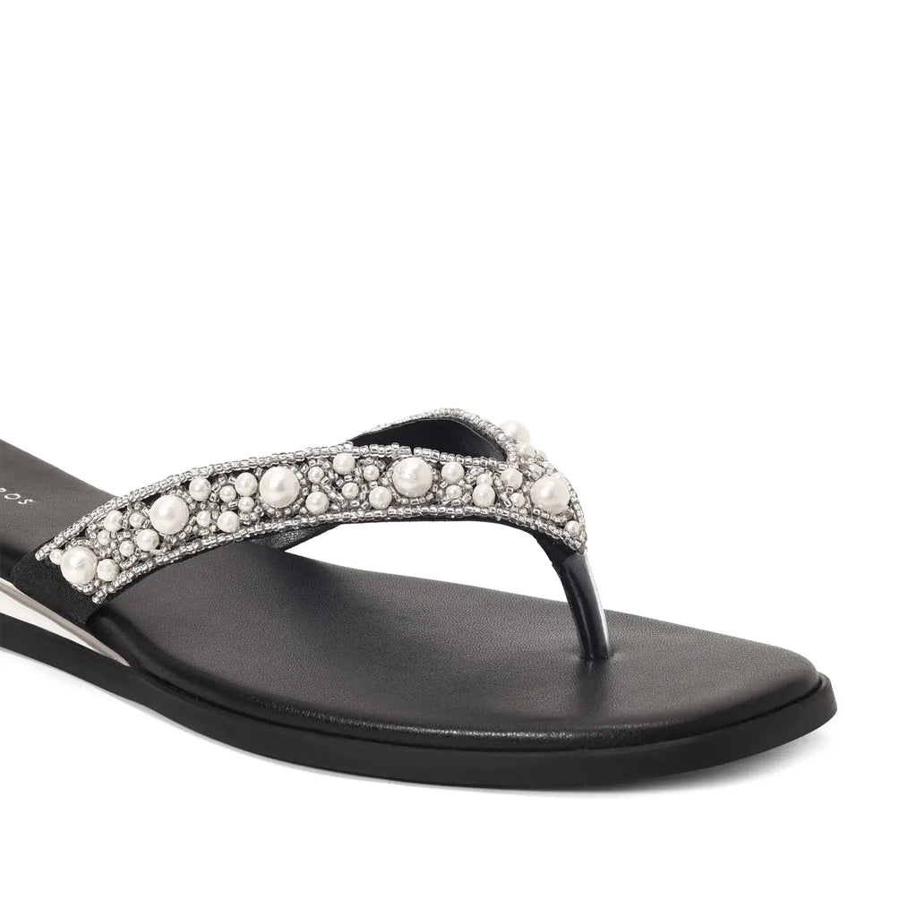 Mary Effortless Elegance Black Slip-Ons - Lino Perros