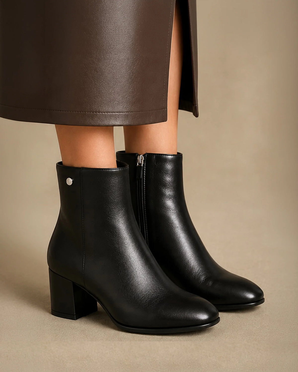 Ava Leather Ankle-Length Black Boots - Lino Perros
