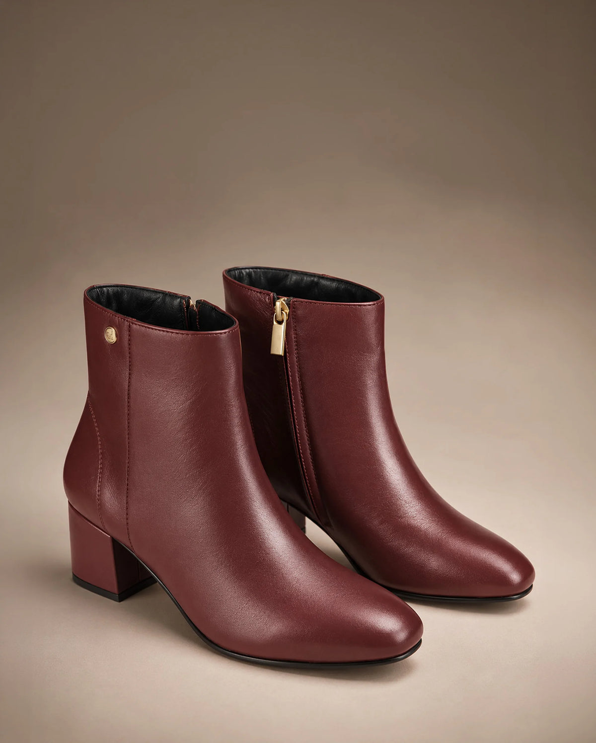 Ava Leather Ankle-Length Cherry Boots - Lino Perros