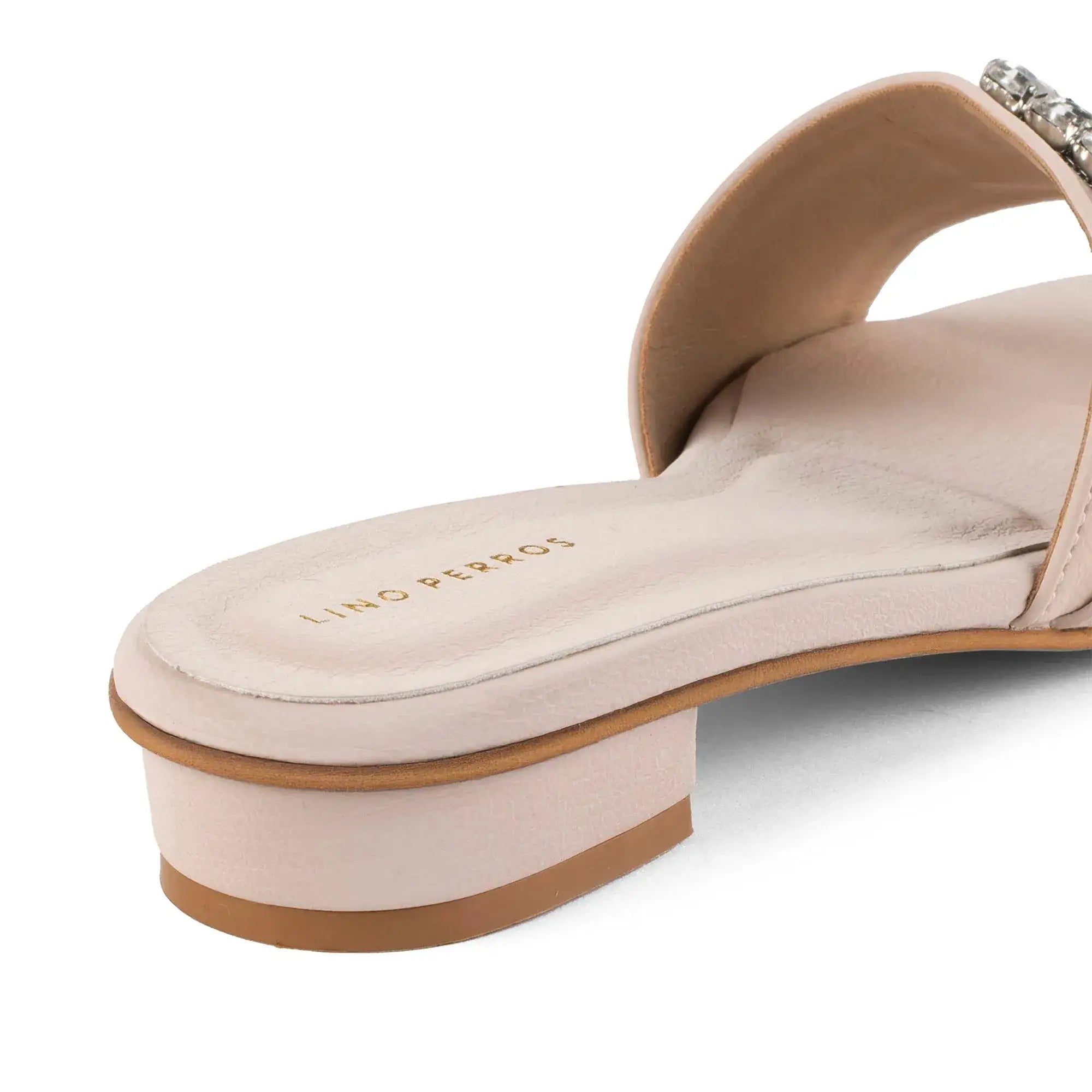 Harper Grace  Off White Flats - Lino Perros