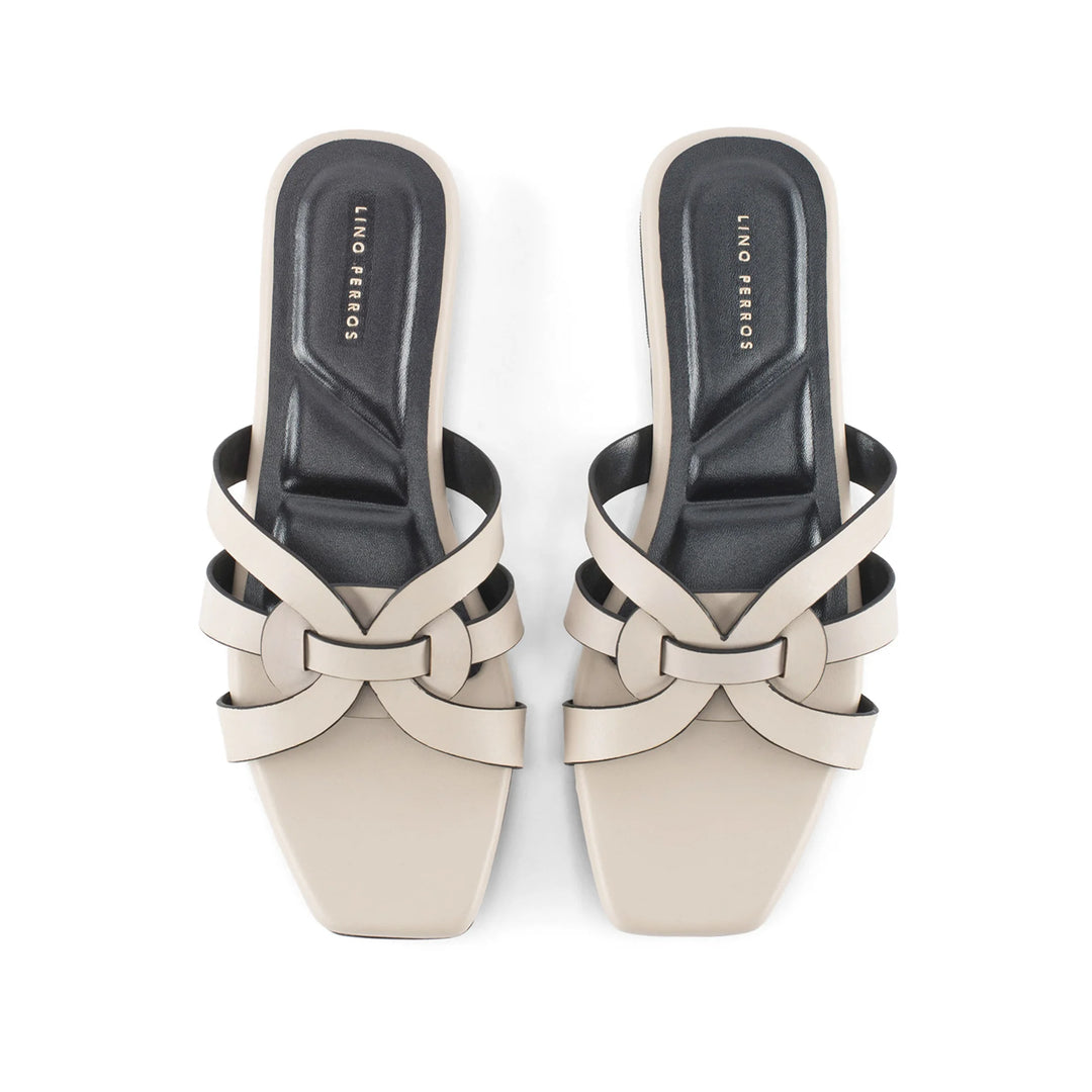 #color_off-white
