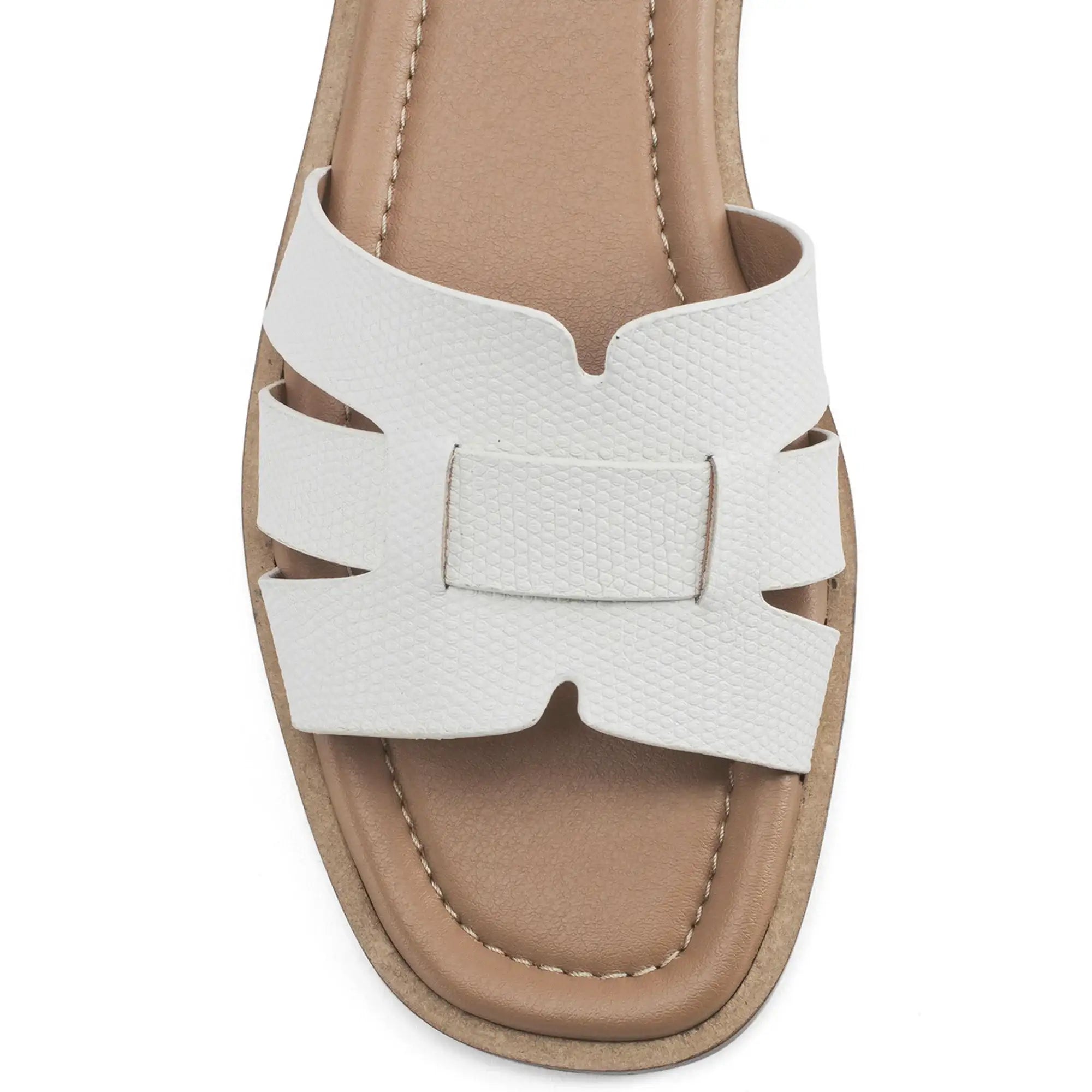 Mary Elara White Flats - Lino Perros