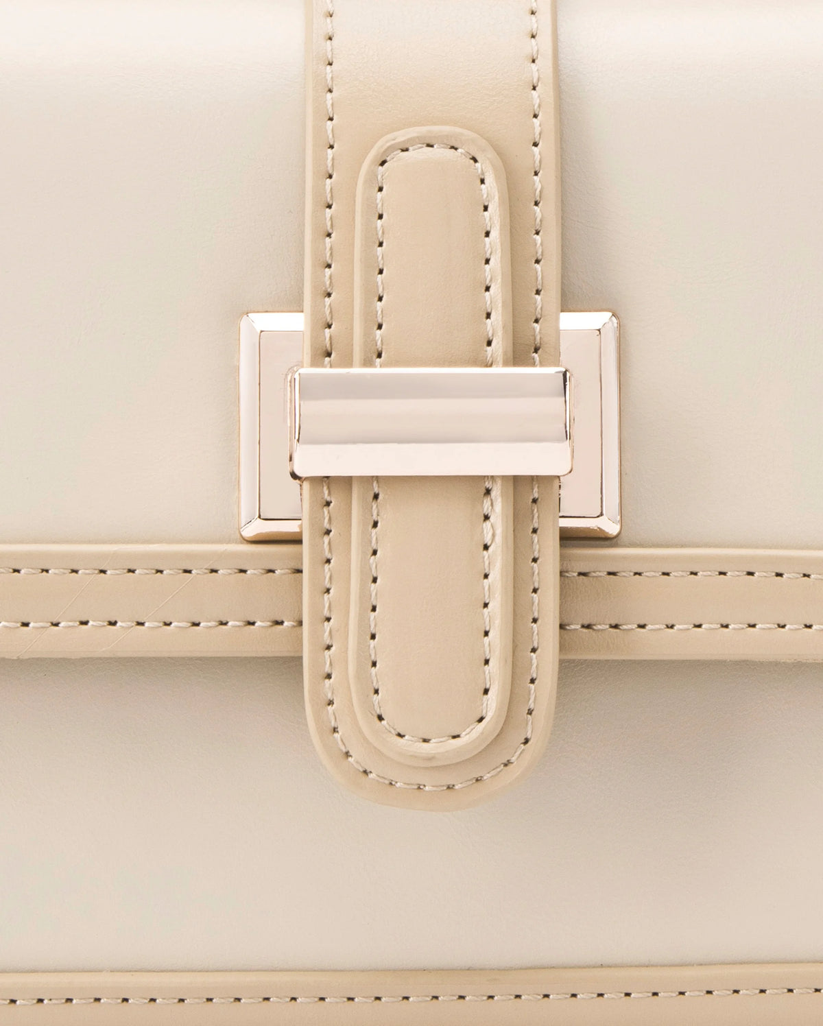 Valley Soft Off-White Contrast Satchel Bag