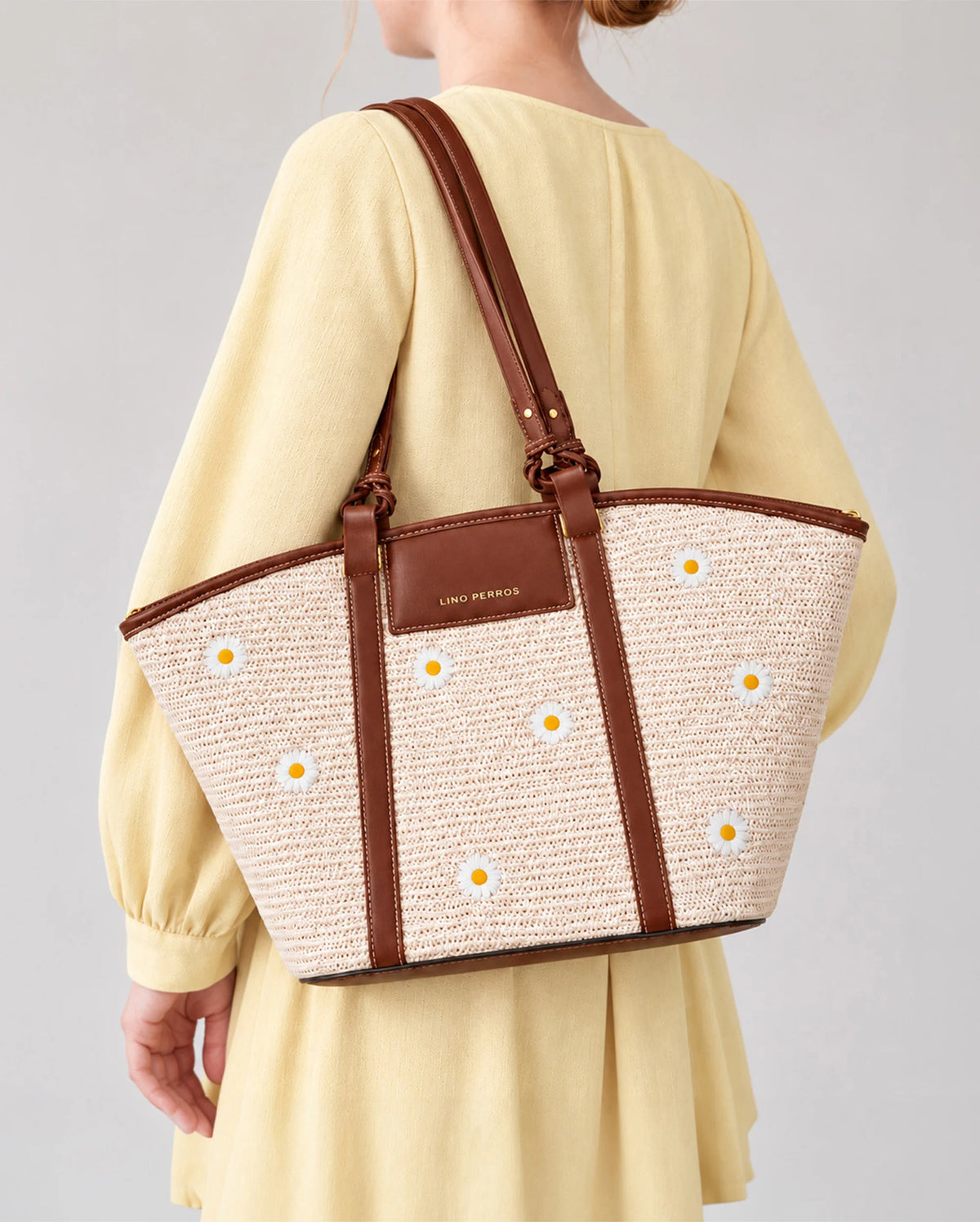 Monroe Daisy Bloom Off-White Tote Bag - Lino Perros