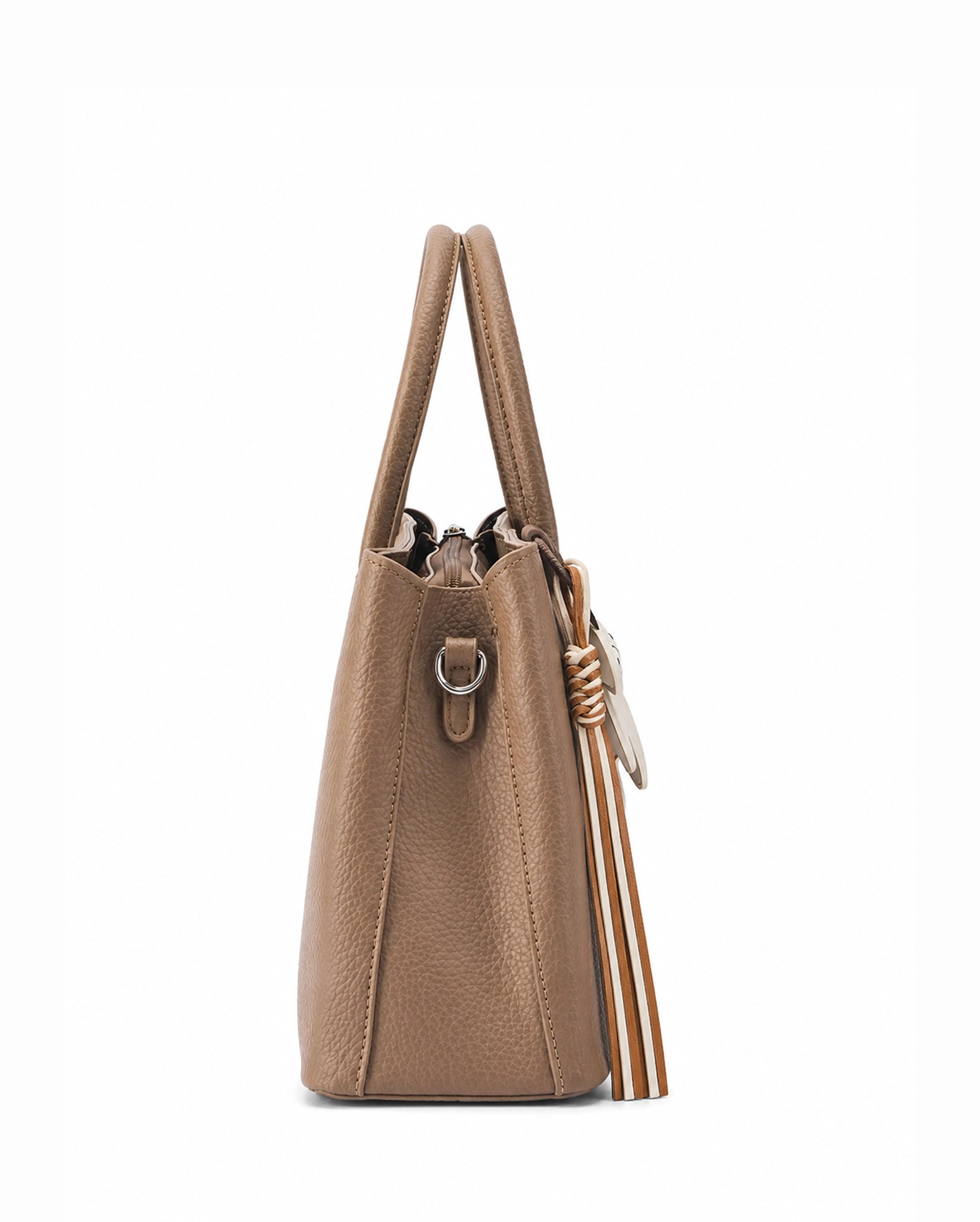 Voyage Saddle Charm Beige Satchel bag