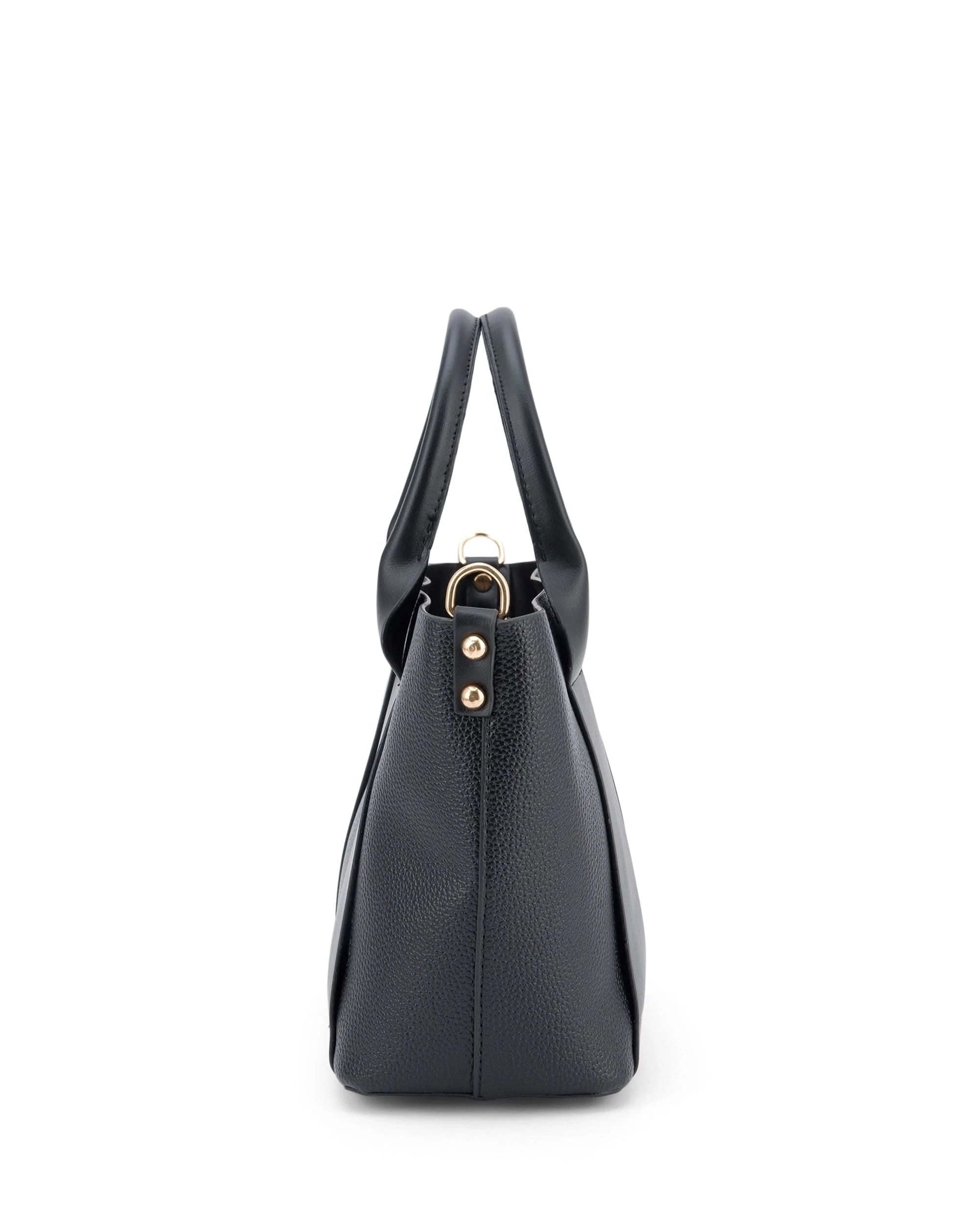 【n°44】Black Voyage shoulder bag Buy Voyage Celine Black Shoulder Bag | Lino Perros