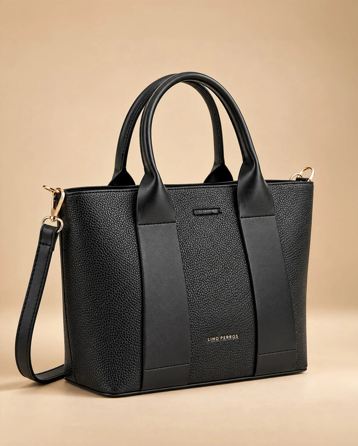 Voyage Celine Black Shoulder Bag