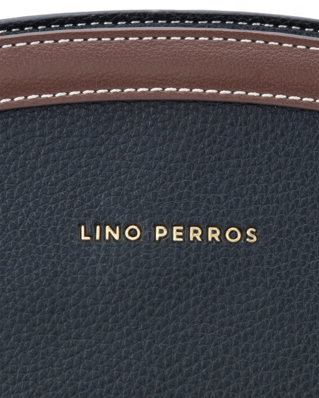 Voyage Manor Black Sling Bag - Lino Perros