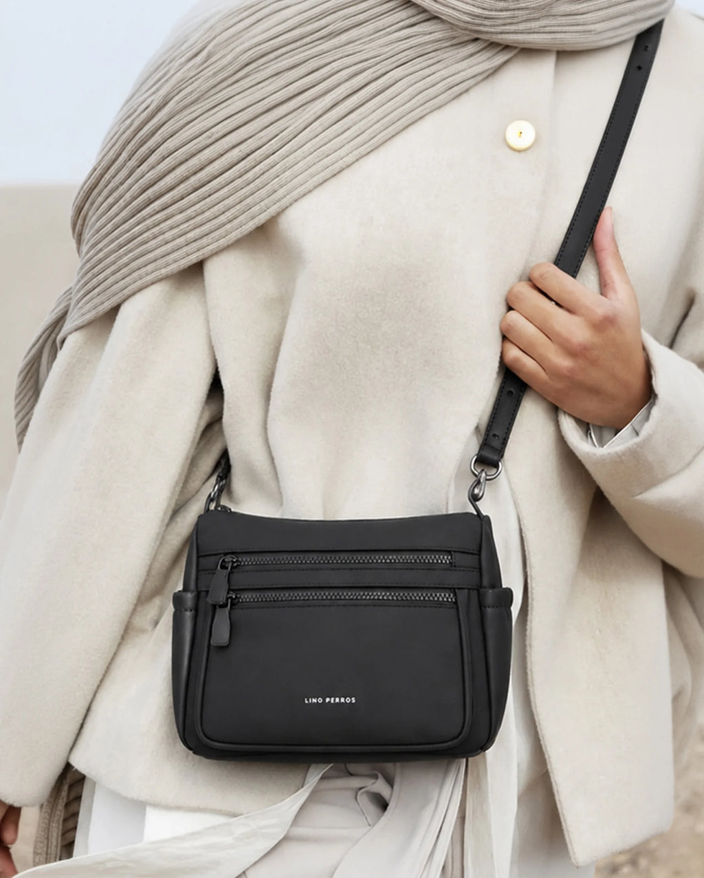 Harper Mode Black Sling Bag