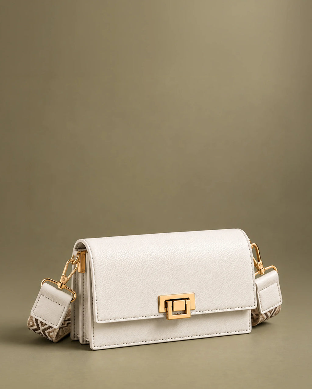 Ella Lyla White Sling Bag