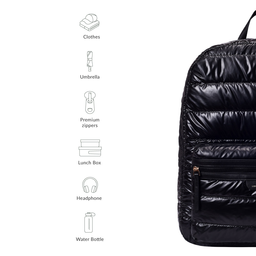 Spacious Main Compartment