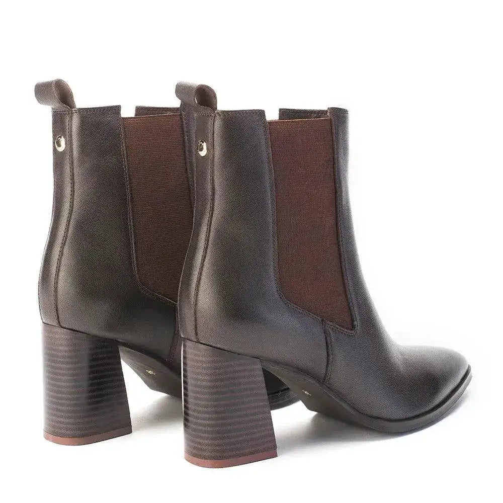Ava Leather Chelsea Brown Boots - Lino Perros