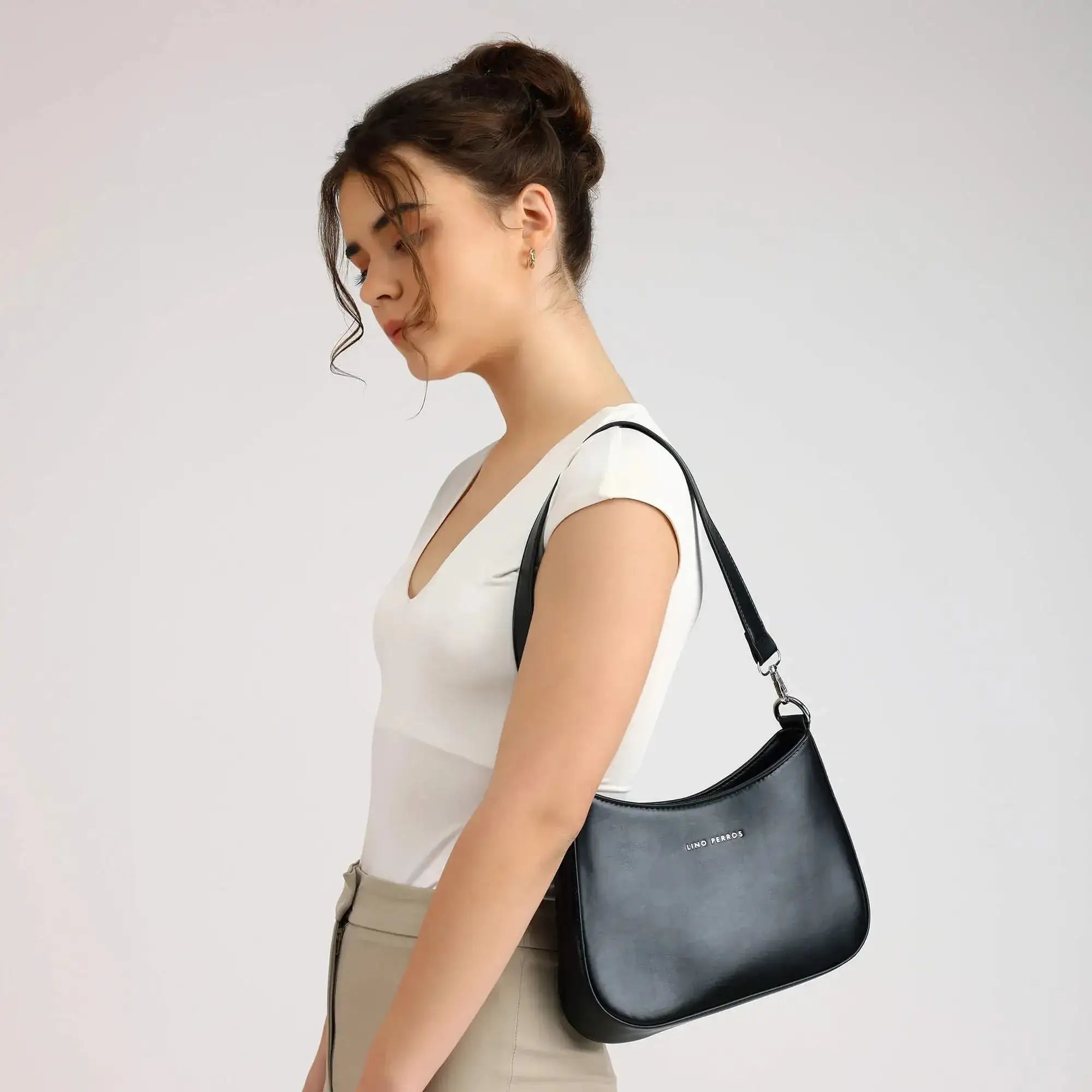 Avril Style Black Shoulder Bag - Lino Perros