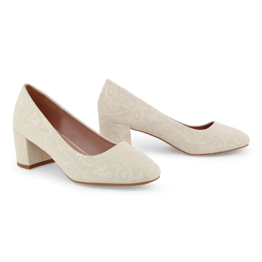 Gabbana Self Embossed Off White Pumps - Lino Perros
