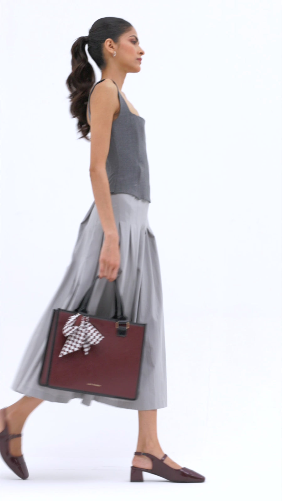 Nelly streamlined Satchel - Lino Perros