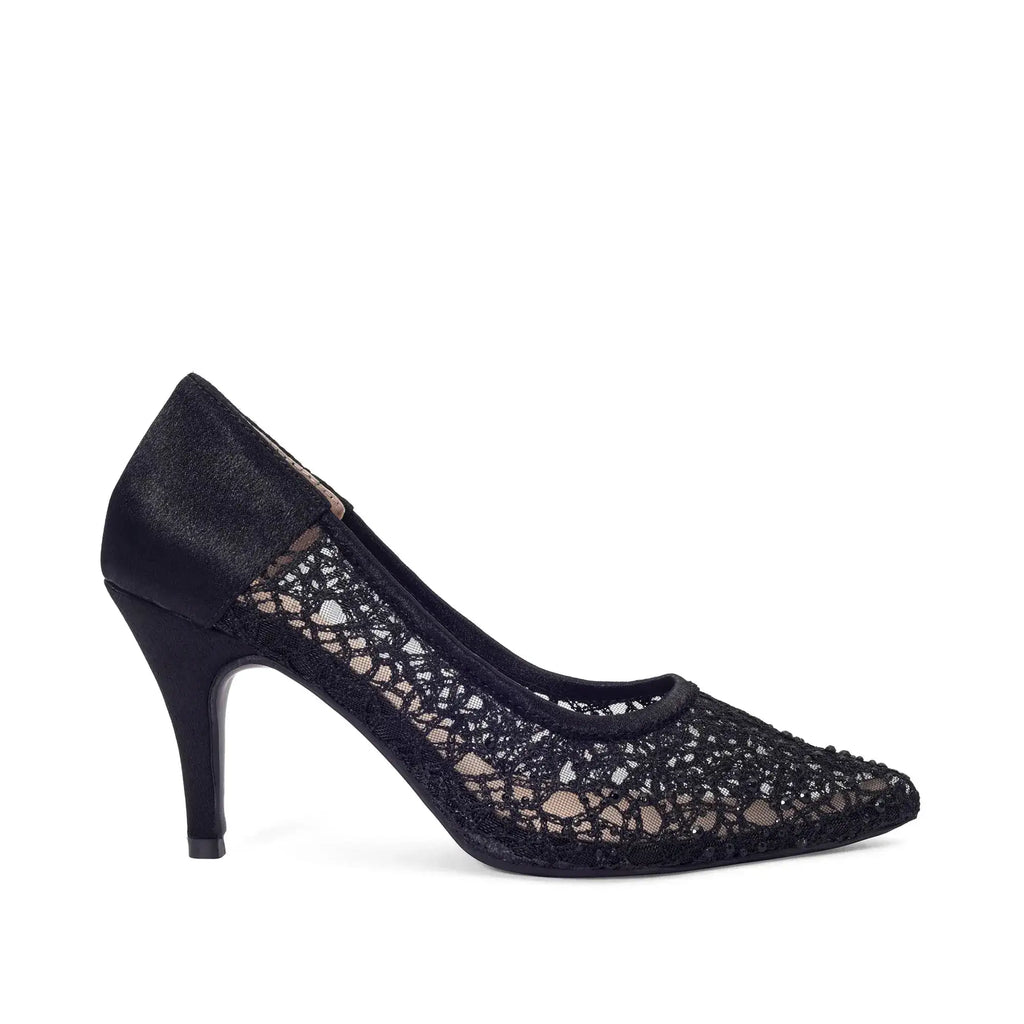 Victoria Lacy Jet Black Party Pumps - Lino Perros