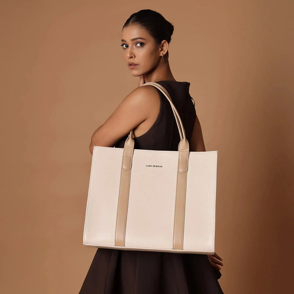 Voyage Must Have Off White Tote Bag - Lino Perros