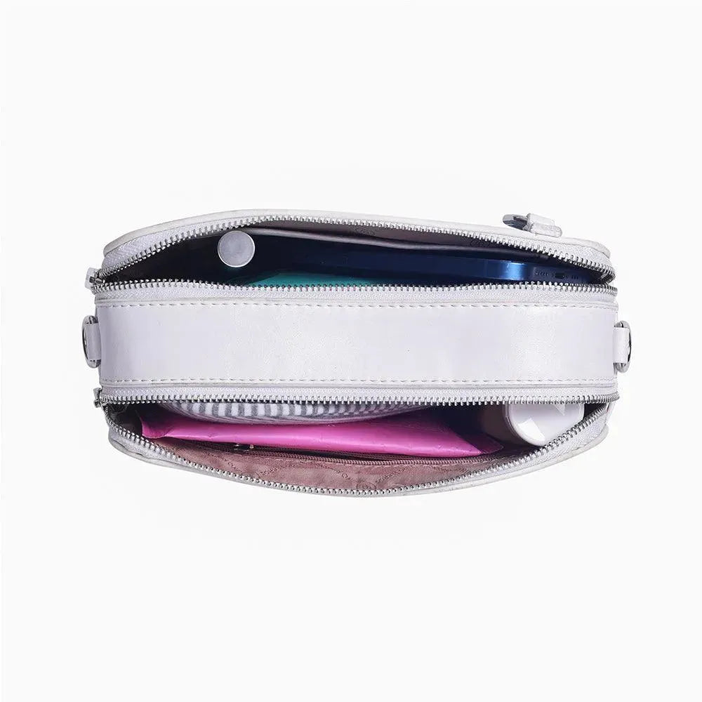 voyage-new-look-sling-bag-lino-perros-29 - Lino Perros