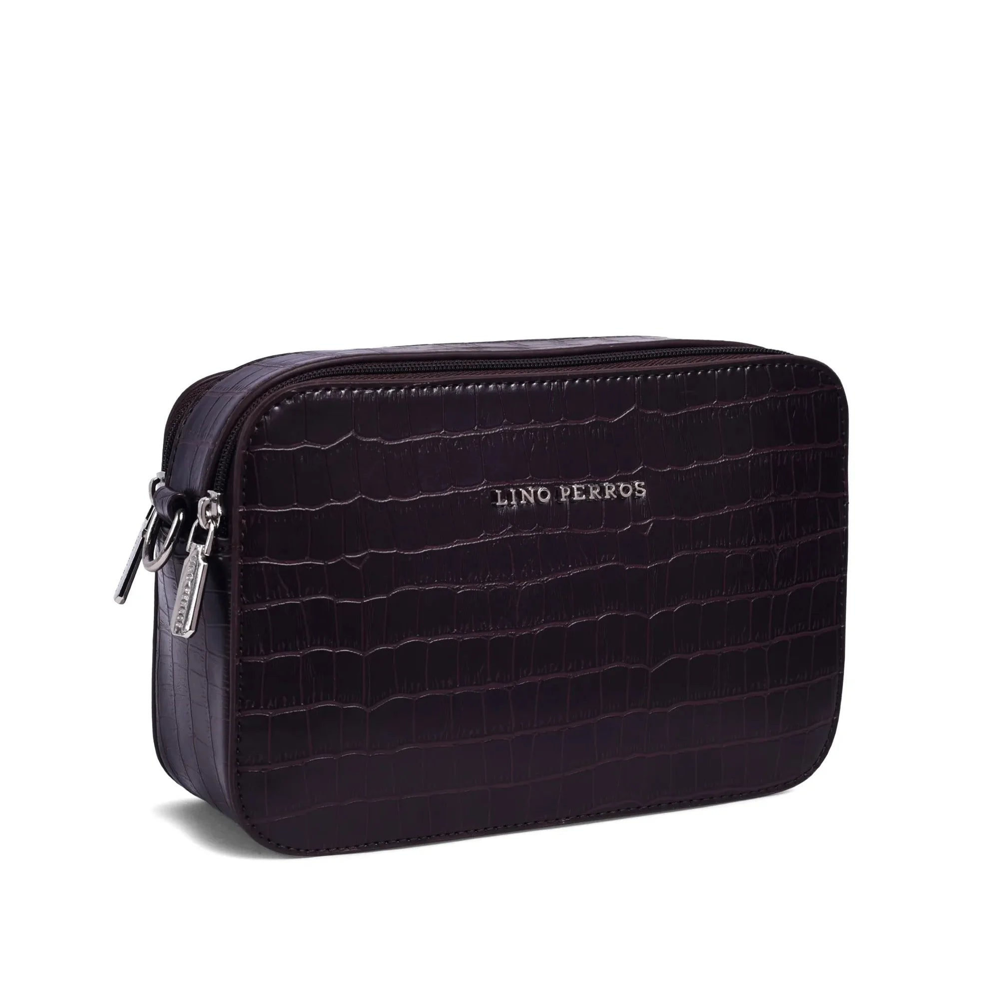 voyage-new-look-sling-bag-lino-perros-7 - Lino Perros